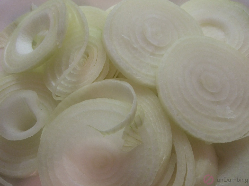 Close-up of sliced onions on a white plate