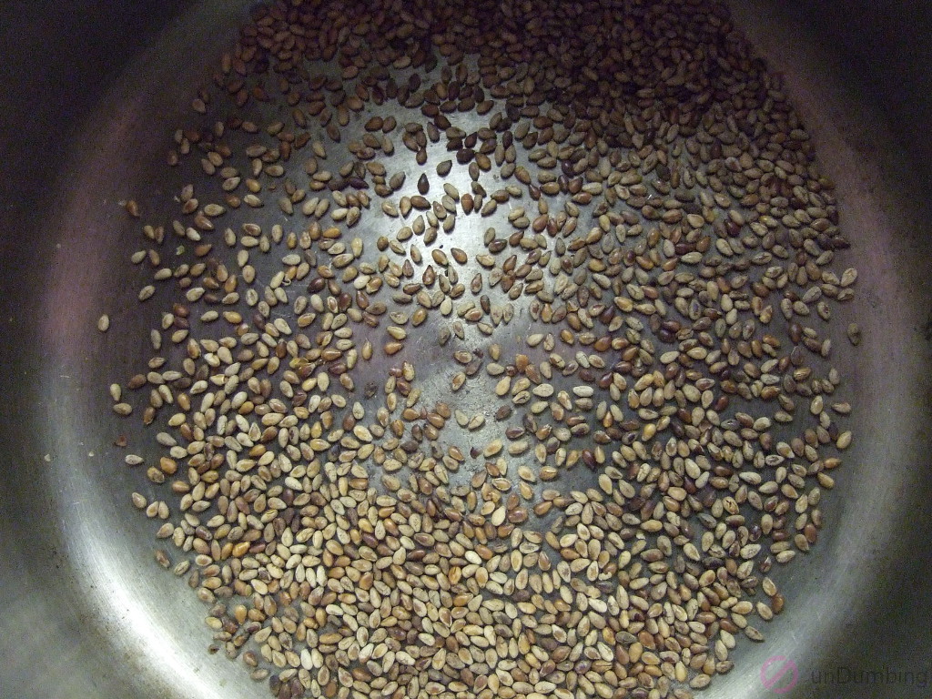 Toasted sesame seeds in a pot
