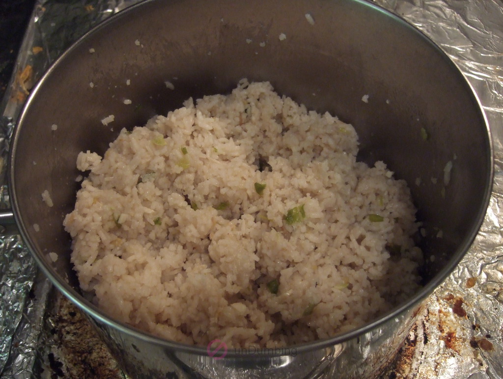 Fluffed rice in saucepan