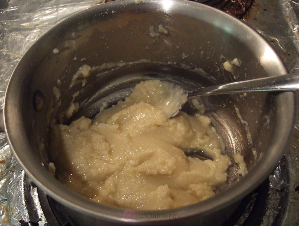 Cooked butter and flour in pot