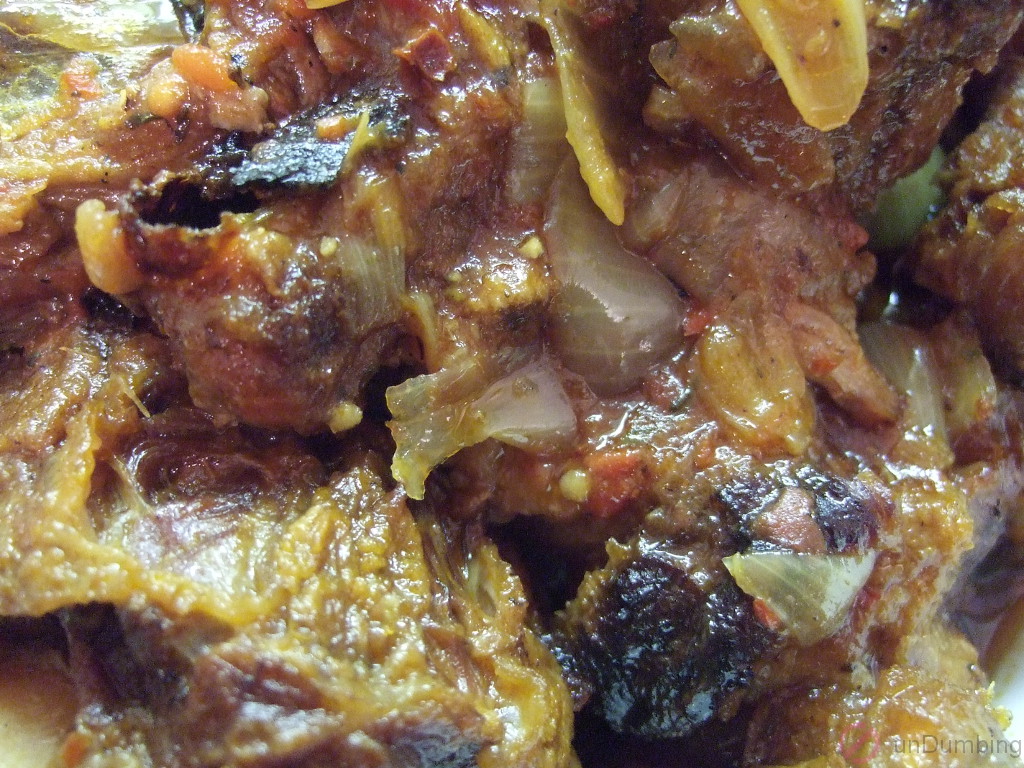 How To Make a Terrific Tomatoey Oxtail Stew