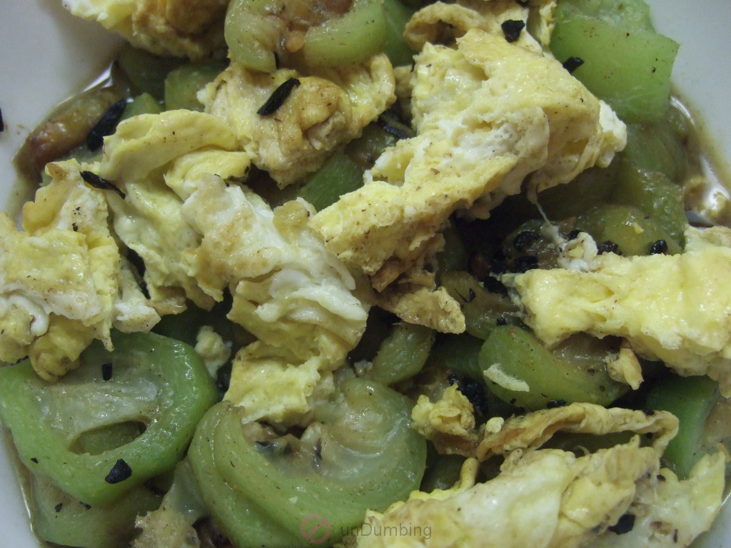 Chinese okra and egg stir-fry